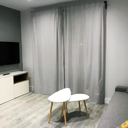 B&B Ciudad De *